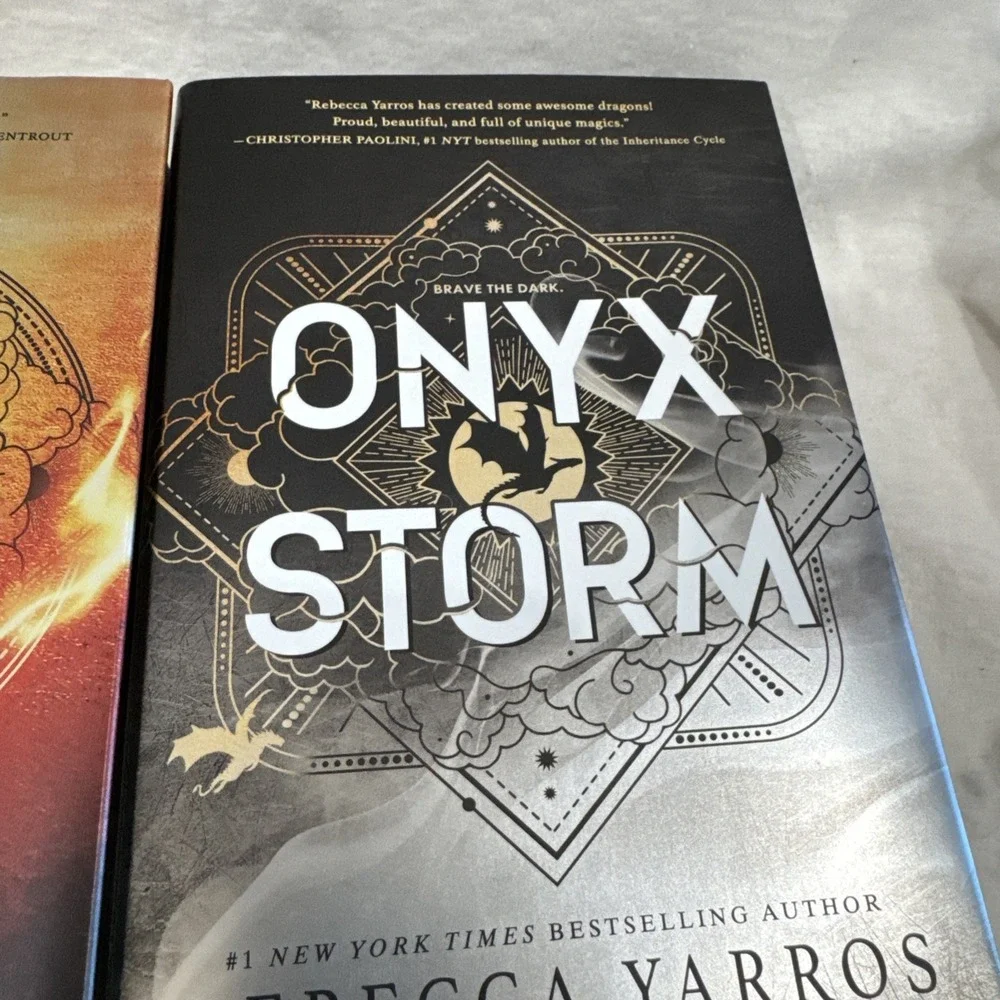 Lot 2 The Empyrean Series Iron Flame Onyx Storm Rebecca Yarros HCDJ Very Good